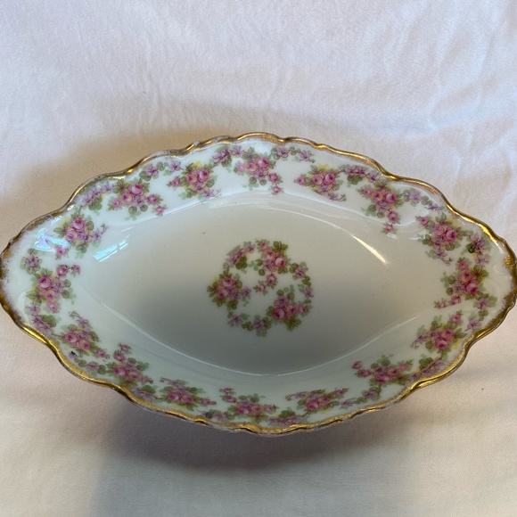 Vintage Oval Candy Dish Porcelain Limoges "Bridal Wreath" - Picture 1 of 3